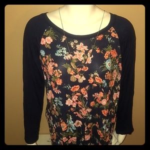 Absolutely famous floral raglan baseball tee